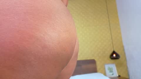 mrs_buttocks online show from January 2025 05:46:01 PM