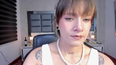 Snapshot of mrs_regina_clk chatting on July 2026 03:20:02 AM Regina online show from July 2026 03:20:02 AM