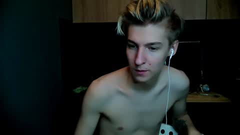 Adam online show from January 2025 07:49:02 PM