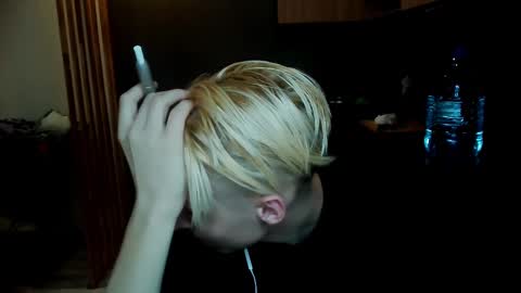 Adam online show from February 2025 10:31:01 PM