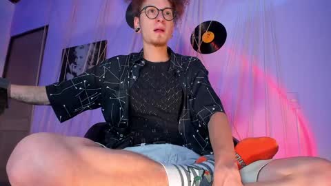 Snapshot of mrshaggy_ chatting on January 2025 09:47:02 PM Mr Shaggy online show from January 2025 09:47:02 PM