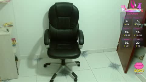 Snapshot of mrskatty chatting on March 2026 10:05:02 AM Tell me Katty online show from March 2026 10:05:02 AM