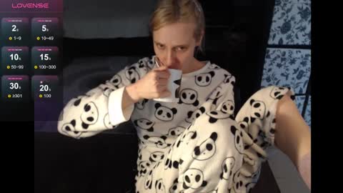 Sasha online show from December 2024 07:27:02 AM