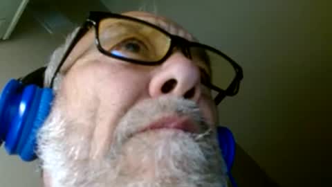 Snapshot of mrtease5 chatting on April 2026 06:11:02 AM mrtease5 online show from April 2026 06:11:02 AM