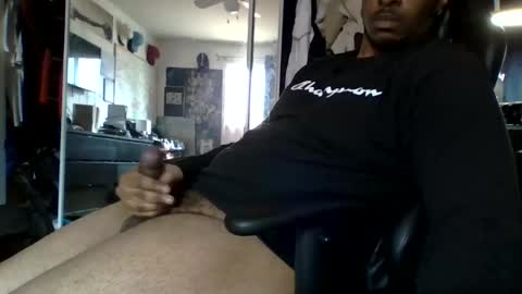 mrthicknlong6 online show from May 2026 06:28:02 PM