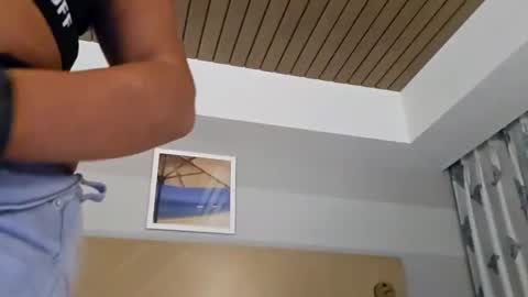 Jon3z online show from September 2025 05:20:01 AM