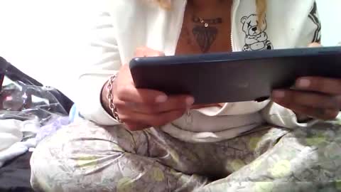 Snapshot of ms2wet4u1000 chatting on October 2025 03:02:01 PM ms2wet4u1000 online show from October 2025 03:02:01 PM