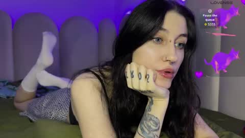 Dita online show from April 2026 01:05:01 PM