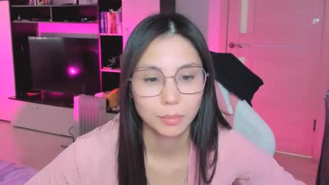 Snapshot of ms_emily_ chatting on April 2026 09:46:02 AM ms_emily_ online show from April 2026 09:46:02 AM