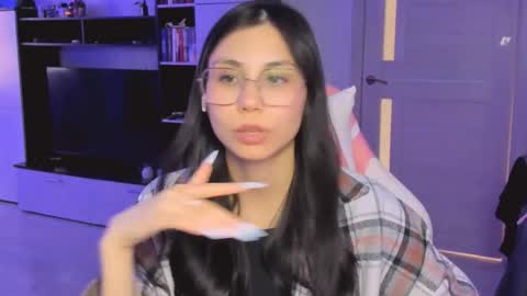 Snapshot of ms_emily_ chatting on April 2026 11:50:02 AM ms_emily_ online show from April 2026 11:50:02 AM