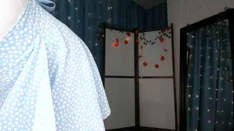 Eva 3 online show from November 2025 12:34:01 PM