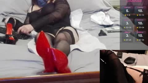 Snapshot of ms_jen chatting on April 2026 11:21:02 PM Jennifer online show from April 2026 11:21:02 PM