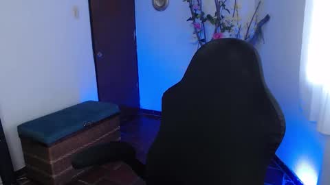 Snapshot of ms_sofiax chatting on November 2025 03:02:01 PM Sofia online show from November 2025 03:02:01 PM