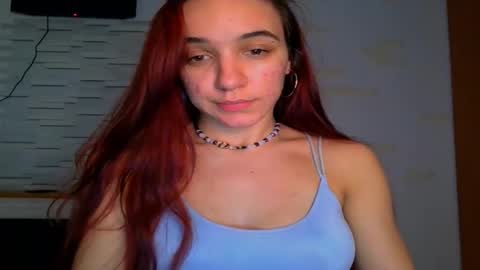 ms_sophiee online show from December 2024 07:49:02 PM