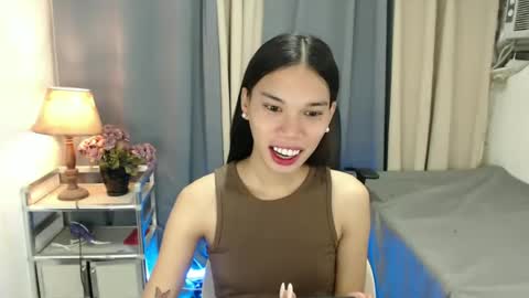 Snapshot of msandreaxx chatting on December 2024 02:13:01 AM andrea online show from December 2024 02:13:01 AM