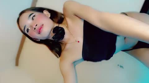 Snapshot of mscherry_ chatting on June 2026 09:52:01 PM mscherry_ online show from June 2026 09:52:01 PM