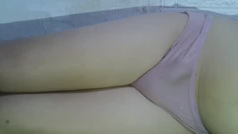 Snapshot of mscumshotter chatting on December 2024 02:03:02 AM mscumshotter online show from December 2024 02:03:02 AM