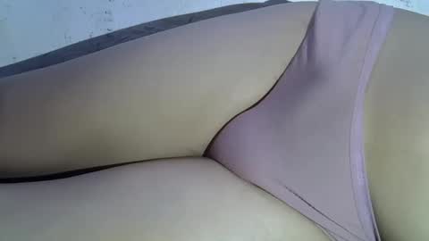 Snapshot of mscumshotter chatting on February 2025 07:52:02 AM mscumshotter online show from February 2025 07:52:02 AM