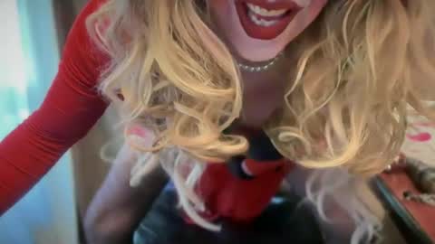Snapshot of mskarentoy chatting on June 2026 08:55:02 PM mskarentoy online show from June 2026 08:55:02 PM