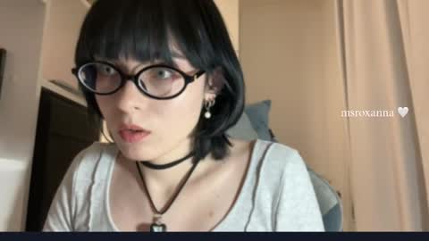msroxanna online show from March 2026 09:30:01 PM