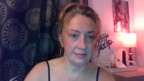 Snapshot of mswhitney618 chatting on September 2025 08:47:02 AM mswhitney618 online show from September 2025 08:47:02 AM