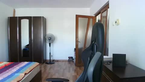 Victor online show from September 2025 09:34:02 AM