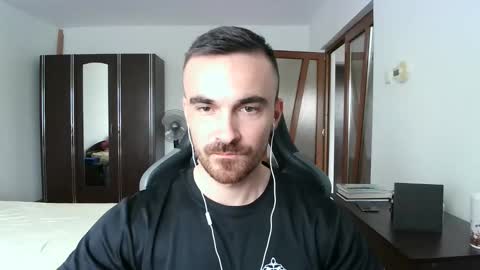 Victor online show from October 2025 11:44:01 AM