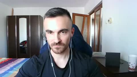 Victor online show from October 2025 11:40:01 AM