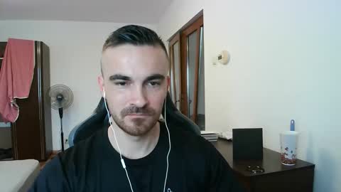 Victor online show from November 2025 08:50:02 AM