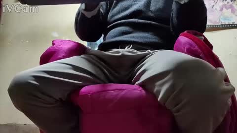 Snapshot of muchachosam chatting on January 2025 04:03:01 AM zenon online show from January 2025 04:03:01 AM