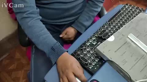 Snapshot of muchachosam chatting on March 2025 06:21:02 PM zenon online show from March 2025 06:21:02 PM