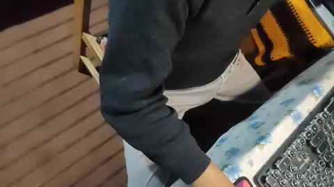 Snapshot of muchachosam chatting on October 2025 02:32:01 AM zenon online show from October 2025 02:32:01 AM