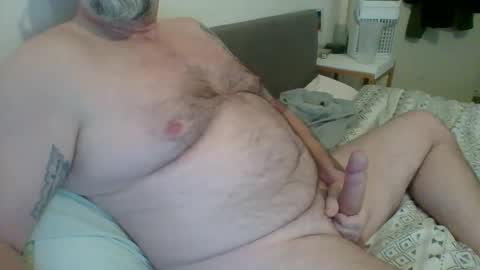 muff74 online show from November 2025 01:43:01 PM