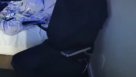 Muffdiver online show from January 2025 09:24:02 AM