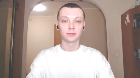 Erik online show from December 2024 12:02:01 AM