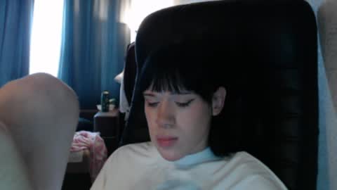 Snapshot of mun_poli chatting on March 2026 02:28:01 PM Polik online show from March 2026 02:28:01 PM