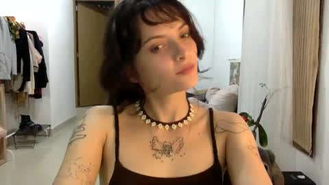 Snapshot of munchi_ chatting on February 2025 01:46:02 AM online show from February 2025 01:46:02 AM