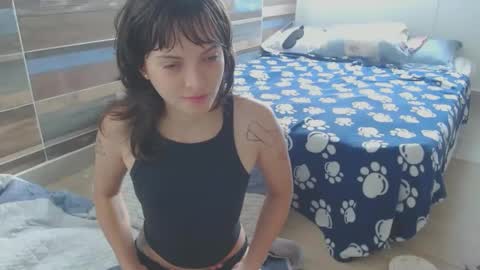 Snapshot of munchi_ chatting on September 2025 04:54:01 PM online show from September 2025 04:54:01 PM