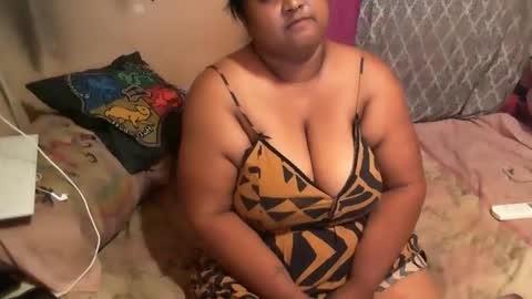 Snapshot of munniegalz1 chatting on January 2026 07:50:01 PM your angel online show from January 2026 07:50:01 PM