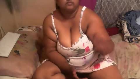 Snapshot of munniegalz1 chatting on February 2026 08:15:01 PM your angel online show from February 2026 08:15:01 PM