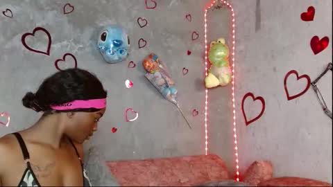 Leidy online show from November 2025 05:36:02 PM