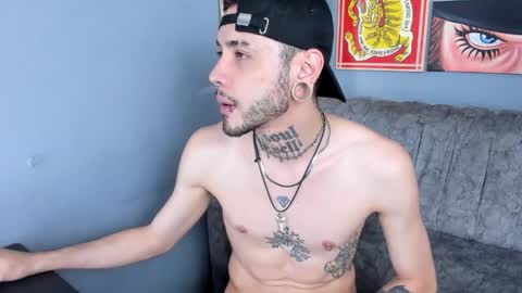 murdok  online show from December 2025 09:43:02 PM