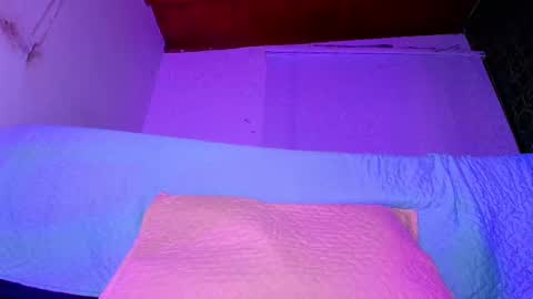 Tell me Sofi  online show from March 2025 03:02:02 AM