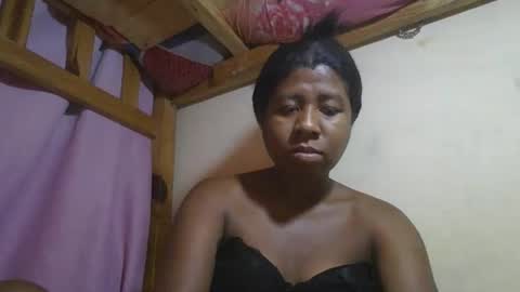 murielleee online show from March 2026 04:11:02 PM