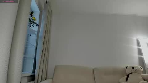 Enn online show from November 2025 12:27:02 PM