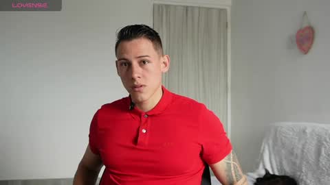 muscle_king_cum online show from April 2026 02:29:02 PM