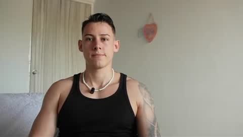 Snapshot of muscle_king_cum chatting on June 2026 01:31:02 PM muscle_king_cum online show from June 2026 01:31:02 PM