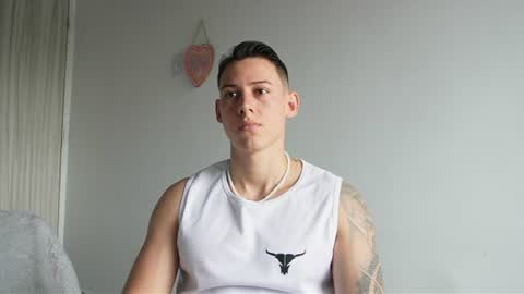 Snapshot of muscle_king_cum chatting on June 2026 01:32:02 PM muscle_king_cum online show from June 2026 01:32:02 PM