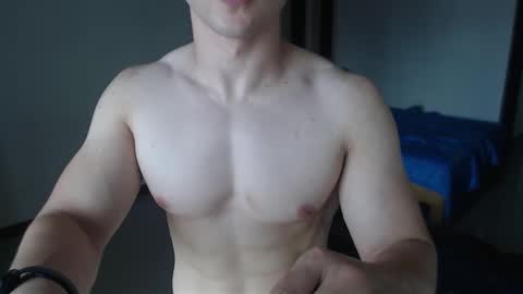 Everet online show from October 2025 06:02:02 AM