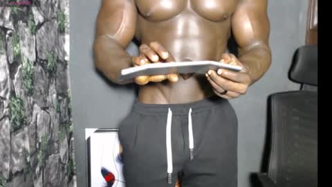 musclegod23 online show from January 2025 11:24:01 PM